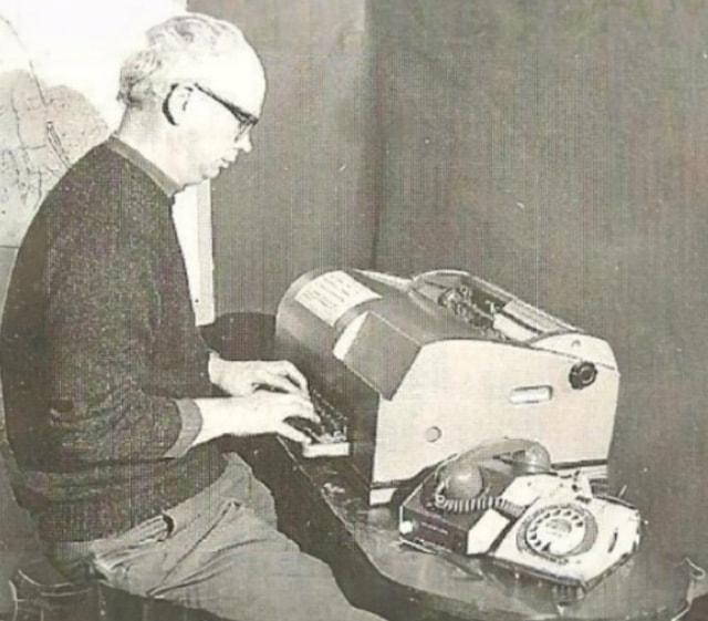 Michael King-Beer, deaf telecom engineer, making a call on the Teleprinter